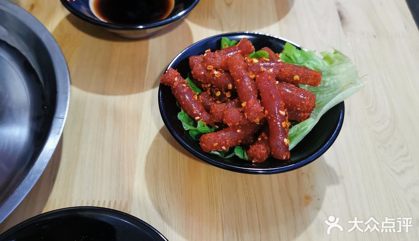 顺河街饮食-斗小牛烤牛肉串