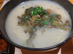 -诚铭记·虾仁汤包·成都小吃(融创店)