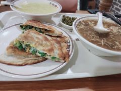 韭菜盒子-王如意油茶(信旺·华府骏苑店)