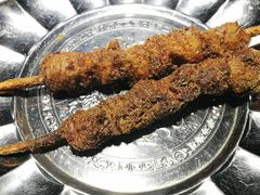 红柳烤肉-凯撒尔新疆特色主题餐厅(青山店)