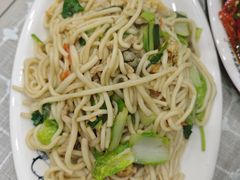 -山里饭店(贵安店)