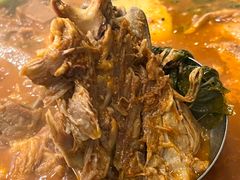 -喇喇排骨火锅·传统韩式脊骨汤(望京西园总店)