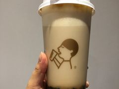 -喜茶(上海打浦桥日月光gelato lab+店)