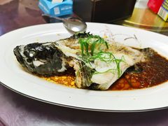 -鑫悦楼煎蟹·16年海鲜大排档