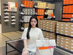 -首创奥特莱斯(西安店)