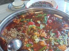 -牟记江湖重庆地标特色菜鱼蛋海鲜羊蝎子(巴南区黑金冠十多年好店)