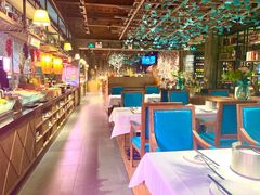 -领鲜活海鲜榴莲自助火锅(东门店)