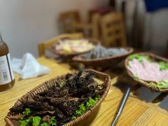 -阿婆情腊排骨火锅(金虹路店)
