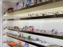 -视野联行眼镜蔡司·依视路官方授权店(顺城店)