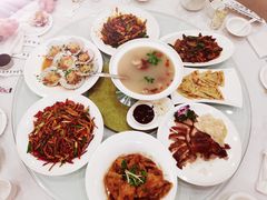 -红高粱大酒店(宁山东路店)