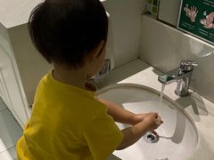 -乐融婴幼儿成长中心(四季青校区)