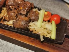 -穹六人间 people 6(岳阳路店)