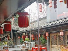 -小龙翻大江文化火锅(宽窄店)
