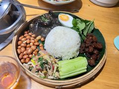 傣味手抓饭-一善菌·云南菌汤·云南菜(银泰城店)