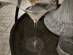 -Hideout Hookah Lounge·隐觅地