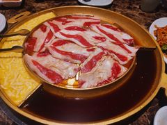 -猪啊牛呀羊啊铜盘烤肉(正大广场店)