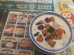 -广信牛奶甜品世家(台东店)