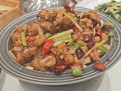 -老六饭店(翠通路店)