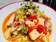 -麻六记(凤凰汇店)