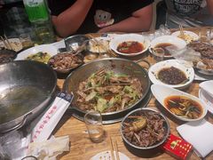 主打的干锅鸭头-安诚居干锅鸭头(八角店)