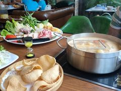 -樾餐厅泰式海鲜火锅(民歌湖店)