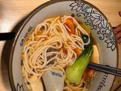 -俏凤凰(美林M·LIVE天地东座店)