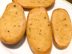 蒜香面包-萨莉亚意式餐厅(杭州滨江天街店)