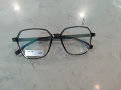 -Trend1881视光·蔡司视觉(领展广场店)