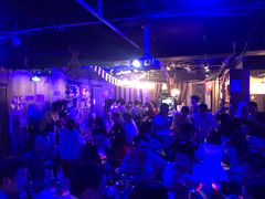 -Mx.cocktail bar