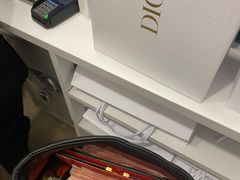 -DIOR迪奥(德基广场女装店)