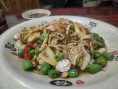 -何永光123鲜牛肉馆(1号店)