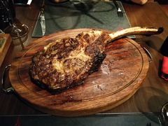 -恰餐厅及酒吧 CHAR Bar & Grill (北京丽都皇冠假日店)