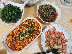 -洪霞餐馆