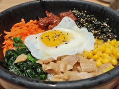 石锅拌饭-米村拌饭(新世界百货崇文门店)