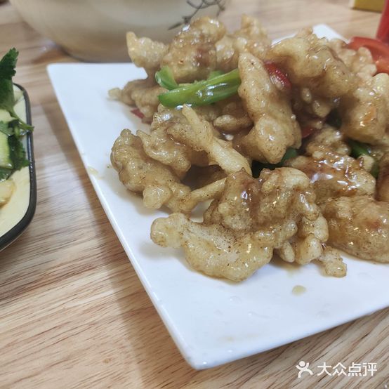 东北一家亲3饺子馆(广信花园店)