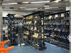 -冠军冰场CHAMPION RINK(环球银泰城店)