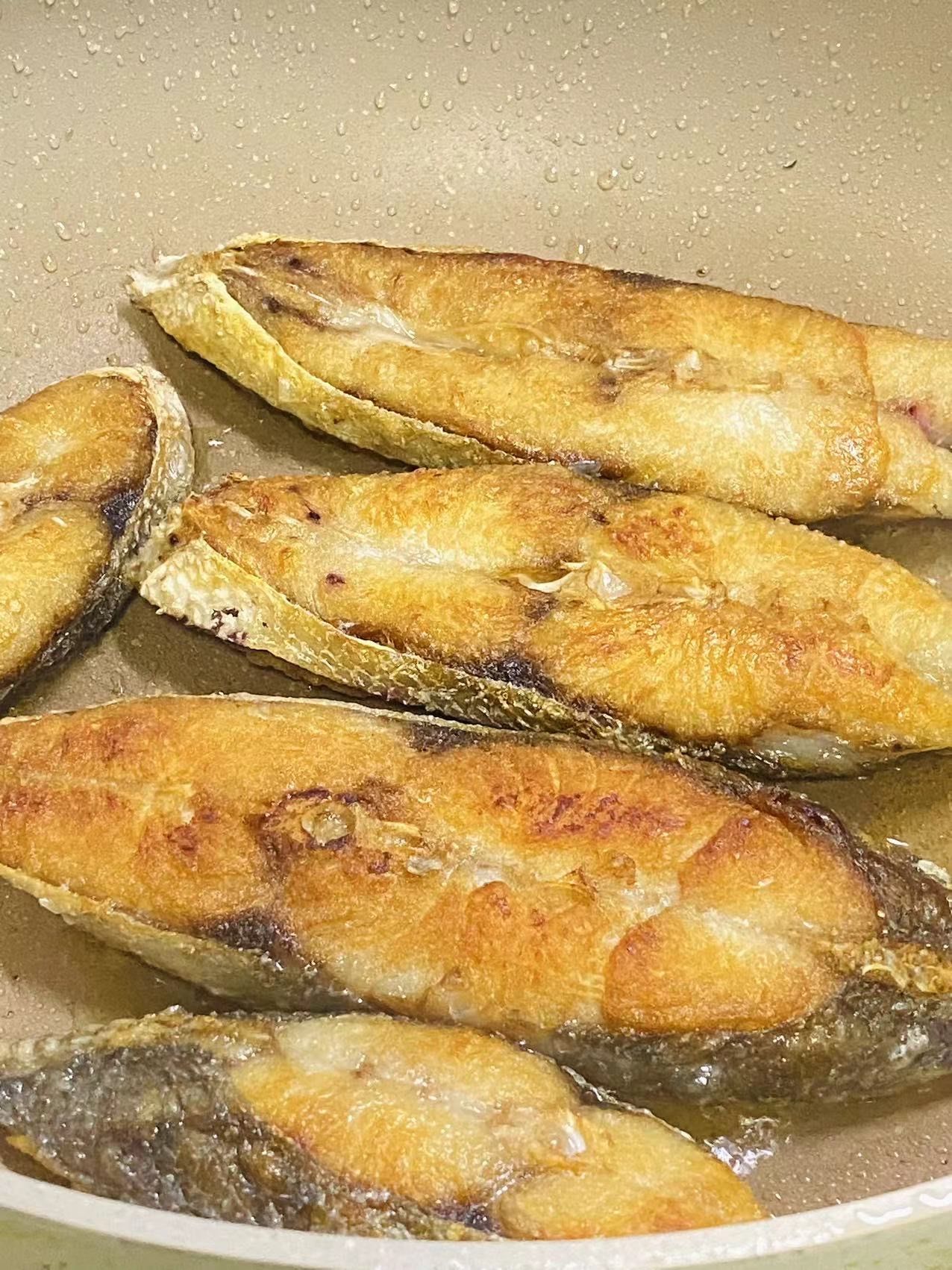 香煎马友鱼滋滋冒油9898