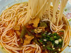 辣椒炒肉圆粉-进哥湖南津市牛肉粉店(下沙店)