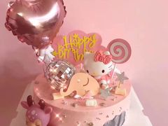 粉色爱心气球KT猫-7号里低糖生日蛋糕(南阳路店)