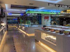-腾阁自助餐厅(朝林广场店)
