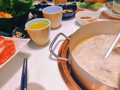 -洪氏嗨捞·猪肚鸡火锅(阳光天地店)