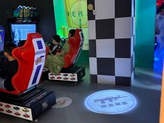 -不可思议减压馆·解压博物馆·摔碗发泄·团建定制