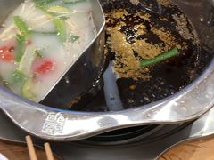 -袁记串串香(泉水轻轨站店)