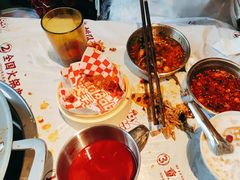 -大芊金重庆串串火锅(南京路店)