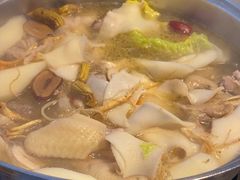 -千岛蚝高压锅生蚝·人参火锅(白云万达店)