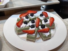 -筠咖啡西餐厅(上海国展宝龙丽筠酒店)