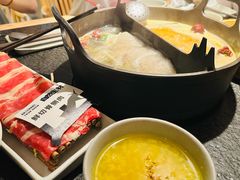 -三出山火锅(南京万象天地店)