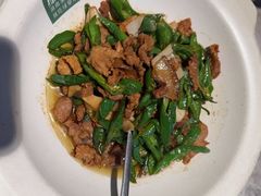 -绿草地·湘菜(酃湖师院店)