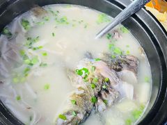 -土砂锅生态山庄·非遗砂锅雅鱼