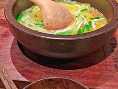-良米山·云南野生菌过桥米线(上海首店)